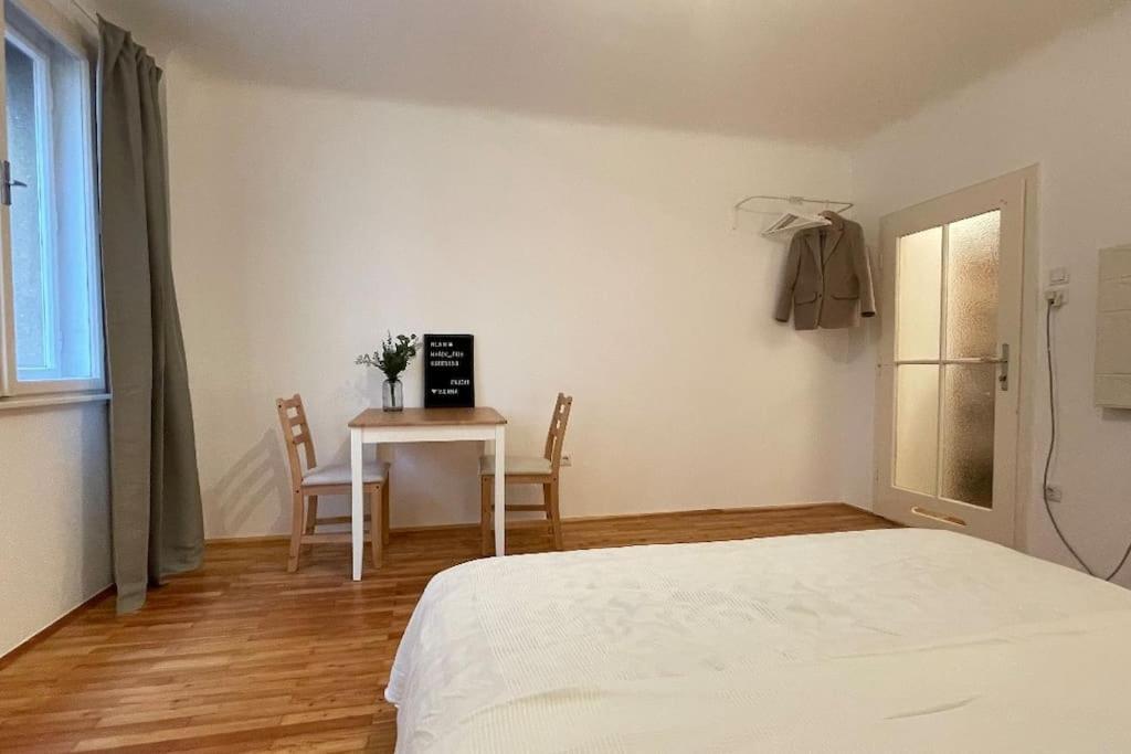 Mariahilfer Street Apartment Viena Exterior foto
